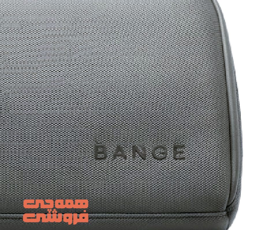 کیف دستی بنج با جنس برزنت مقاوم در برابر آب. طراحی مستطیلی، دسته حمل مشکی. مناسب استفاده روزمره، محل کار و سفر. نه ادایی، نه گرون.